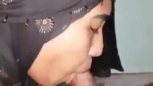 Tudung kulum hisap kote melayu malay blowjob