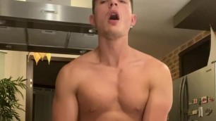 Twink Jerking Off and Shooting